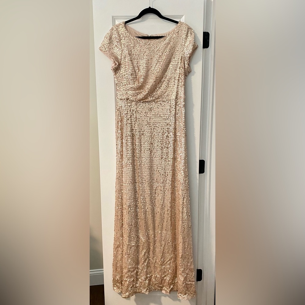 Adrianna Pappel | Women’s Short Sleeve, Floor Length Sequin Formal Dress, Sz 14